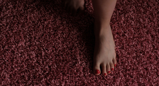 Cailee Spaeny feet photo thumbnail