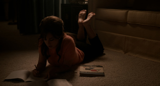 Cailee Spaeny feet photo thumbnail