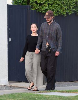 Cailee Spaeny feet photo 3