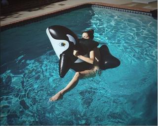 Caitlin Carver feet photo 6