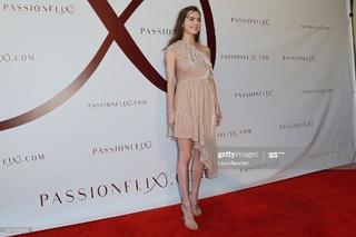 Caitlin Carver feet photo 18