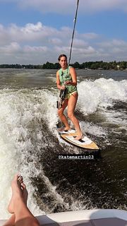 Caitlin Clark feet photo thumbnail