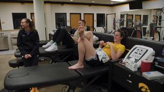Caitlin Clark feet photo thumbnail