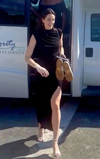 Caitlin Clark feet photo thumbnail