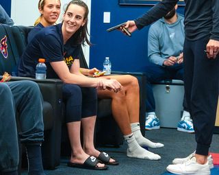 Caitlin Clark feet photo thumbnail