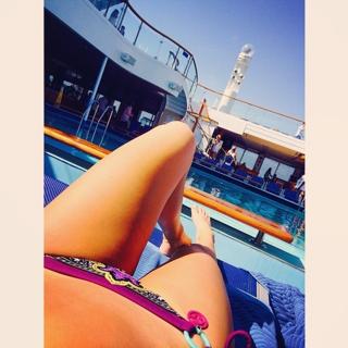 Caitlin Dechelle feet photo 9