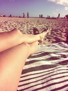 Caitlin Dechelle feet photo 7
