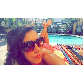 Caitlin Dechelle feet photo 4