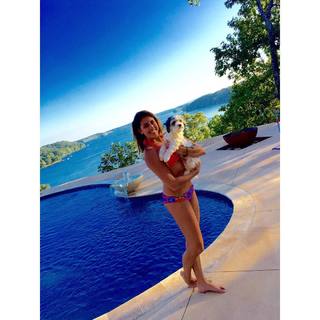 Caitlin Dechelle feet photo 17