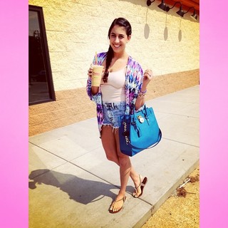 Caitlin Dechelle feet photo 13
