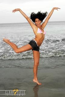 Caitlin Dechelle feet photo 4