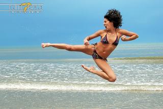 Caitlin Dechelle feet photo 2