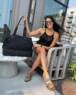 Caitlin Dechelle feet photo 6