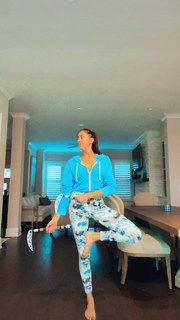 Caitlin Dechelle feet photo 11