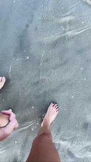 Caitlin Dechelle feet photo 9