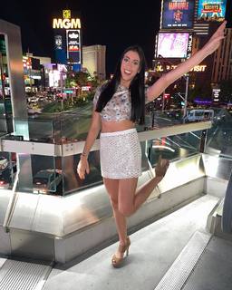 Caitlin Dechelle feet photo 14