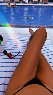 Caitlin Dechelle feet photo 8