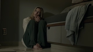 Caitlin Gerard feet photo 10