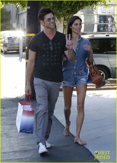 Caitlin McHugh feet photo 7