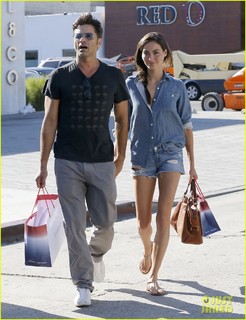 Caitlin McHugh feet photo 3