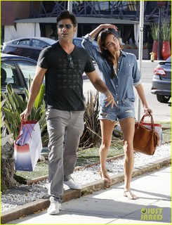 Caitlin McHugh feet photo 20