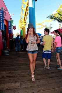 Caitlin O'Connor feet photo 12