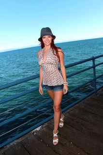 Caitlin O'Connor feet photo 8