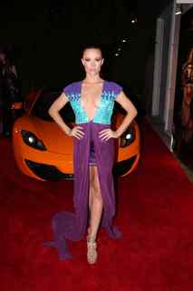 Caitlin O'Connor feet photo 12