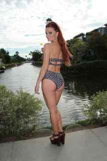 Caitlin O'Connor feet photo 5