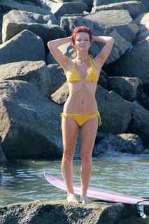 Caitlin O'Connor feet photo 17
