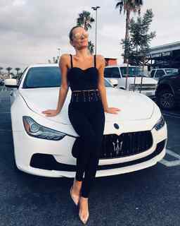Caitlin O'Connor feet photo 4