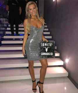 Caitlin O'Connor feet photo 8
