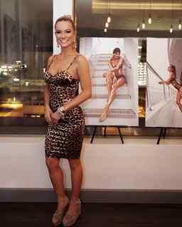 Caitlin O'Connor feet photo 5