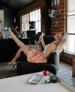 Caitlin O'Connor feet photo 14