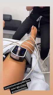 Caitlin O'Connor feet photo 3