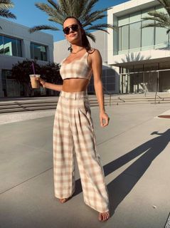 Caitlin O'Connor feet photo 5