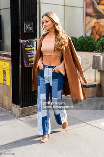 Caitlin O'Connor feet photo 5