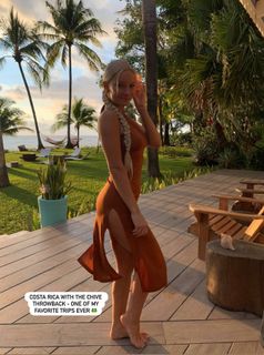 Caitlin O'Connor feet photo 18
