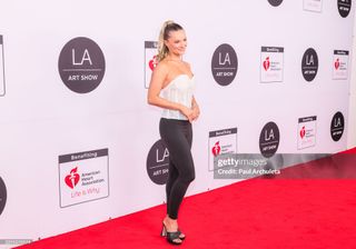 Caitlin O'Connor feet photo 16