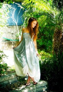 Caitlin Stasey feet photo thumbnail