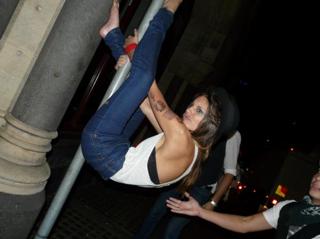 Caitlin Stasey feet photo thumbnail