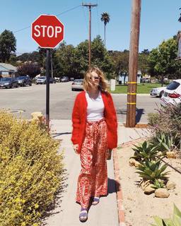 Caitlin Thompson feet photo 6