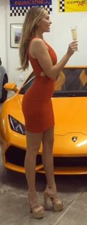 Caitlin Upton feet photo 11