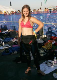 Caitlin Wachs feet photo 3