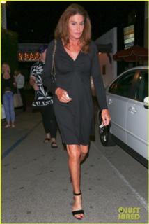 Caitlyn Jenner feet photo thumbnail