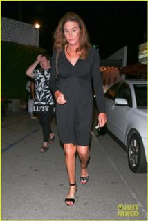 Caitlyn Jenner feet photo thumbnail