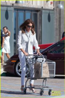 Caitlyn Jenner feet photo thumbnail