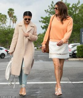 Caitlyn Jenner feet photo thumbnail