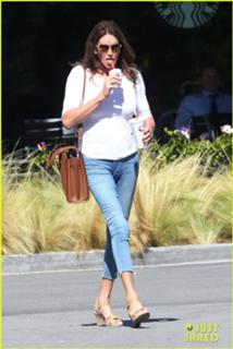 Caitlyn Jenner feet photo thumbnail