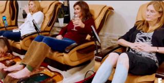 Caitlyn Jenner feet photo thumbnail